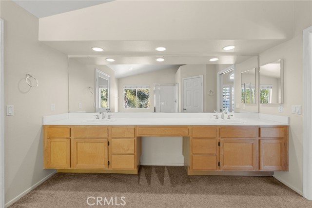 Detail Gallery Image 30 of 57 For 1276 Roberta Ct, Simi Valley,  CA 93065 - 4 Beds | 3 Baths