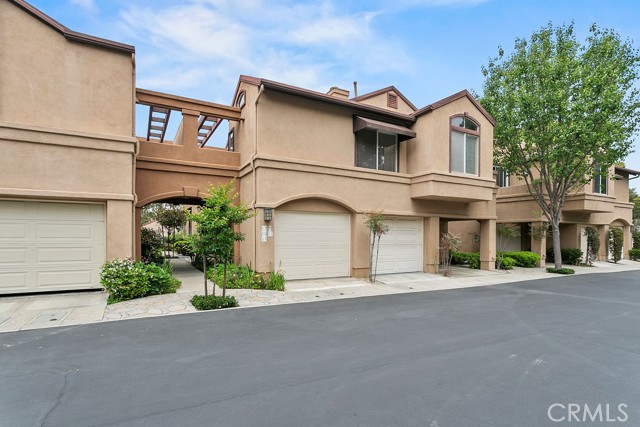 9 Silvertide Drive, Dana Point CA: https://media.crmls.org/medias/880c58ca-37db-4337-ada9-2ad109d123f4.jpg