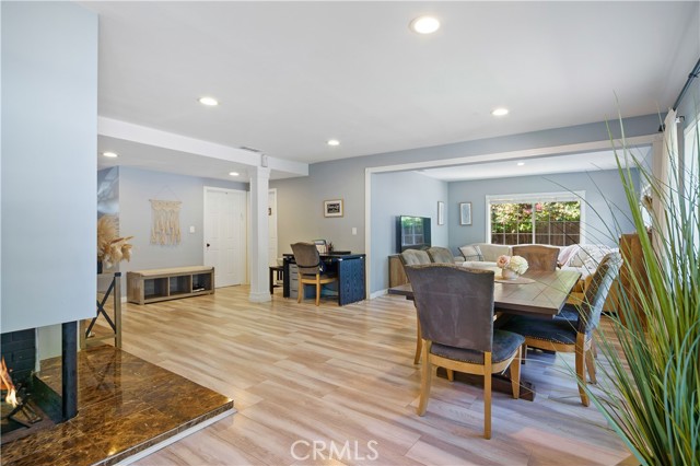 Detail Gallery Image 15 of 48 For 6916 Claire Ave, Reseda,  CA 91335 - 4 Beds | 3 Baths