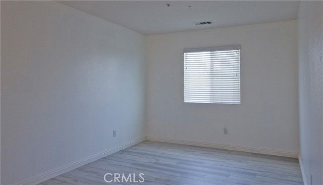 6163 S Hills Way, Fontana CA: https://media.crmls.org/medias/880ce430-f160-4f28-a728-72874db6e780.jpg