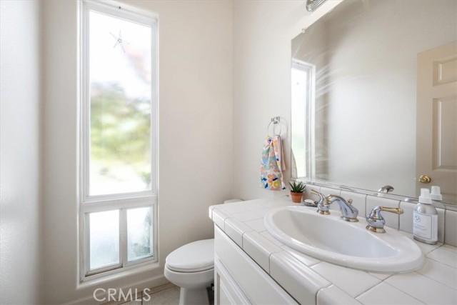 1050 Sleepy Hollow Road, Paso Robles CA: https://media.crmls.org/medias/880d0281-5105-4e1e-ac4a-96d751402571.jpg