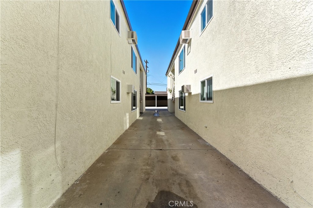 MLS #DW25241563 image #4