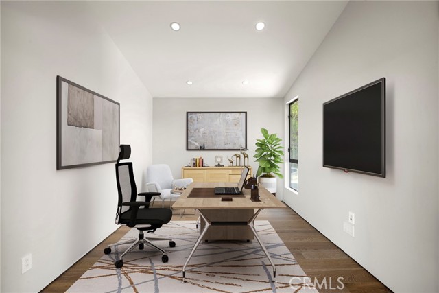 Detail Gallery Image 19 of 35 For 9336 Lloydcrest Dr, Beverly Hills,  CA 90210 - 3 Beds | 2 Baths