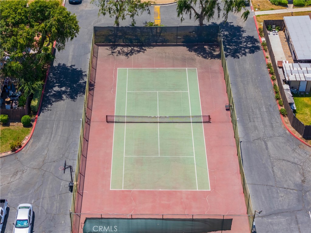 https://media.crmls.org/medias/880e65d1-0590-4b82-b03b-b4726e6a2acc.jpg?preset=X-Large