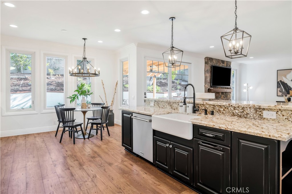 MLS #OC25251962 image #18