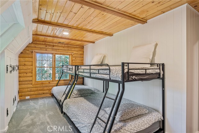 695 Buckingham, Lake Arrowhead, CA 92352