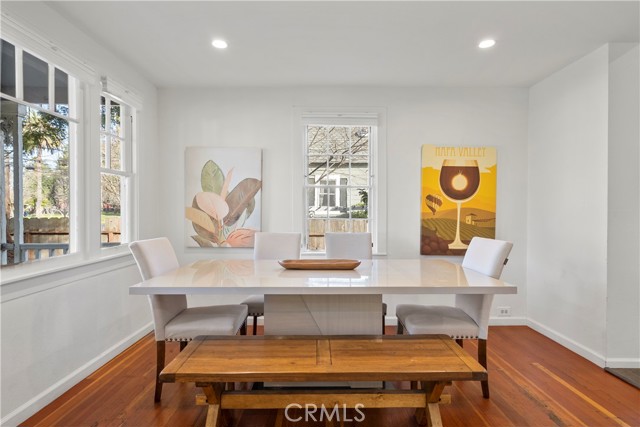 Detail Gallery Image 6 of 32 For 472 Seminary, Napa,  CA 94559 - 2 Beds | 2 Baths