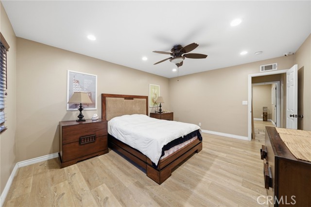 Detail Gallery Image 11 of 56 For 706 Nancy Ln, Fullerton,  CA 92831 - 4 Beds | 2/1 Baths