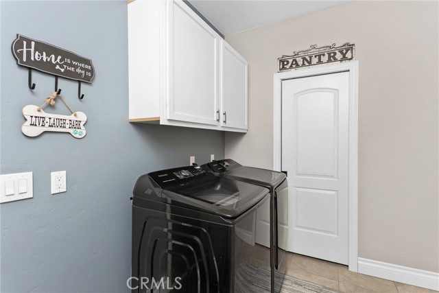 425 Sandalwood, Calimesa CA: https://media.crmls.org/medias/8814cd80-9847-4c8d-b4fb-e85661d39b8c.jpg