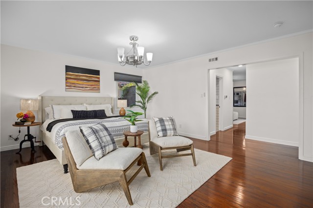 Detail Gallery Image 24 of 51 For 1406 W Valleyheart, Burbank,  CA 91506 - 5 Beds | 3 Baths