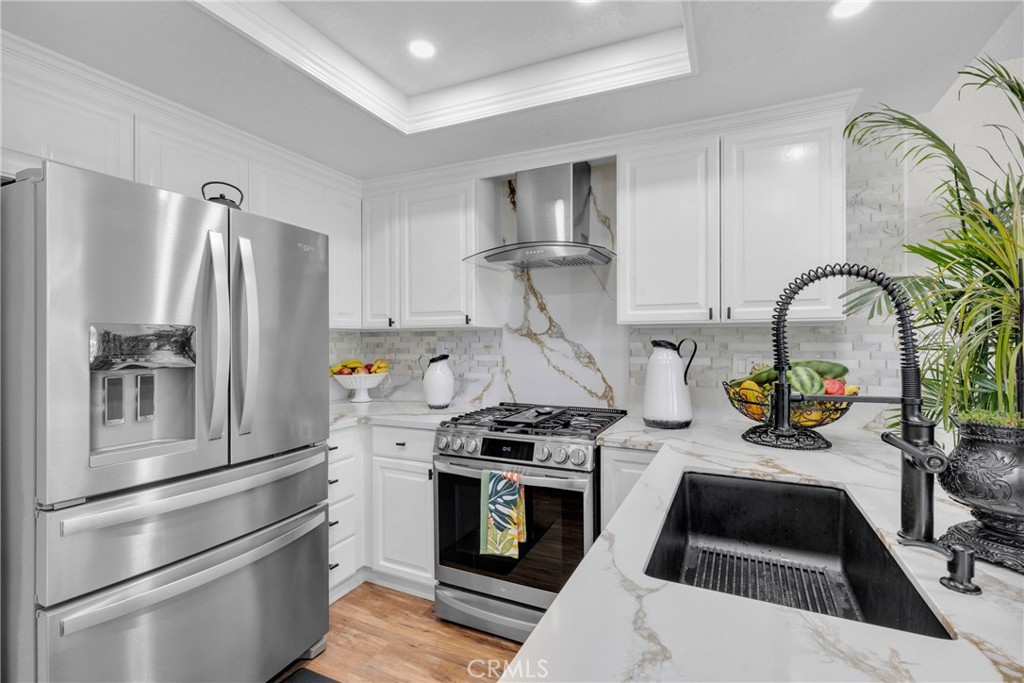 MLS #SR25156959 image #10