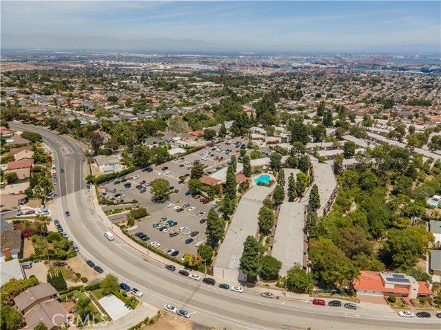 372 S Miraleste Drive, San Pedro CA: https://media.crmls.org/medias/88164a77-4cd5-442e-bb68-0edaaa3dd9a2.jpg