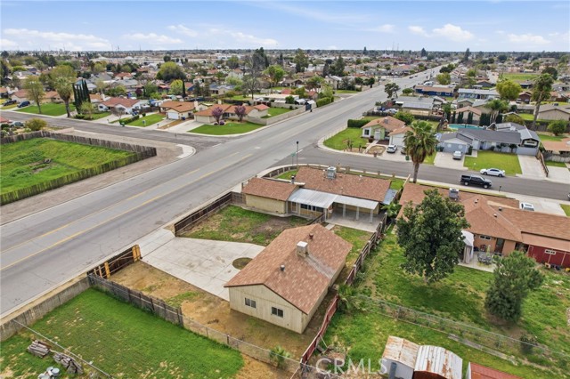 Detail Gallery Image 34 of 38 For 10500 Lonon, Bakersfield,  CA 93312 - 3 Beds | 2 Baths