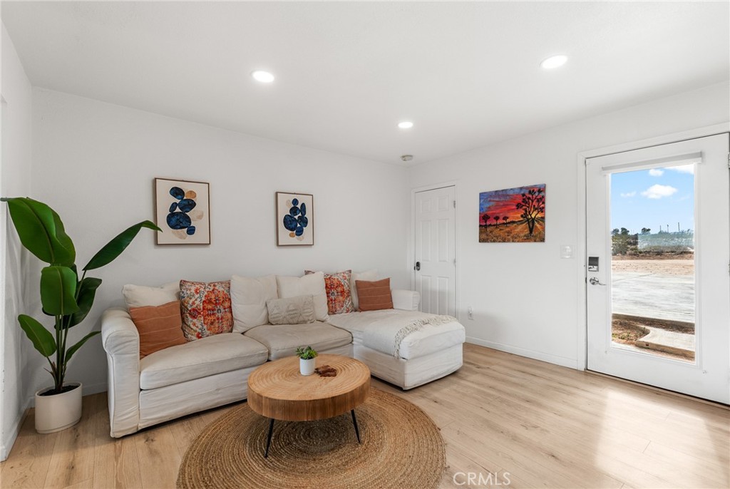 MLS #JT25260558 image #5