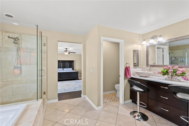 5381 Campania Way, Fontana CA: https://media.crmls.org/medias/8817993f-801d-410d-9c4f-520c8b382721.jpg