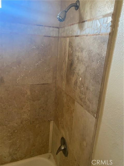 Detail Gallery Image 27 of 30 For 5507 S Manhattan Place, Los Angeles,  CA 90062 - 12 Beds | 8 Baths