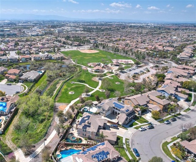 7376 Reserve Place, Rancho Cucamonga CA: https://media.crmls.org/medias/88192883-897b-4cec-89e9-779e80555817.jpg