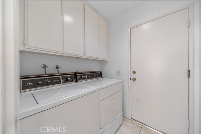 1224 Mallorca Street, Upland CA: https://media.crmls.org/medias/881987e0-cff8-4d58-83eb-b896a2dd379b.jpg