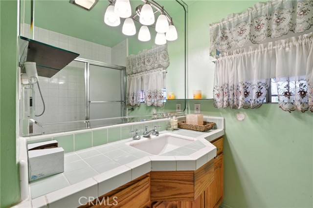 Detail Gallery Image 20 of 28 For 1612 W Poplar St, Compton,  CA 90220 - 3 Beds | 2 Baths