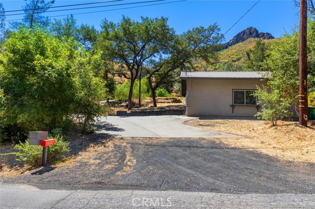 Detail Gallery Image 1 of 24 For 1926 Honey Run Rd, Chico,  CA 95928 - – Beds | – Baths