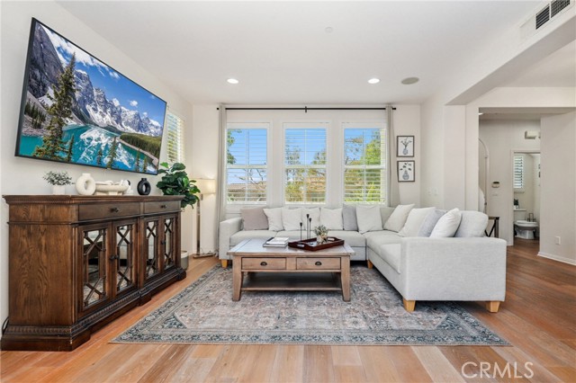 Detail Gallery Image 4 of 50 For 410 N Tapia Ln, Brea,  CA 92821 - 3 Beds | 2/1 Baths