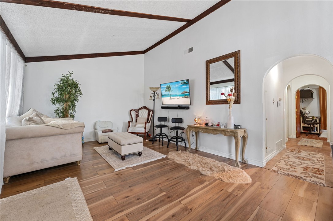 Detail Gallery Image 1 of 13 For 1192 Mitchell Ave #9,  Tustin,  CA 92780 - 2 Beds | 2 Baths