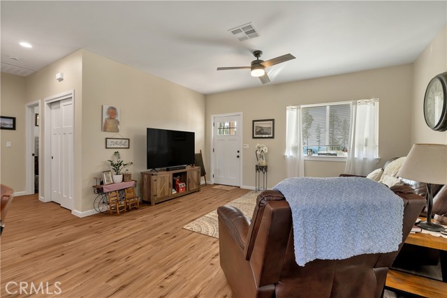 Detail Gallery Image 5 of 21 For 8588 8590 Ridgecrest, Paradise,  CA 95969 - – Beds | – Baths