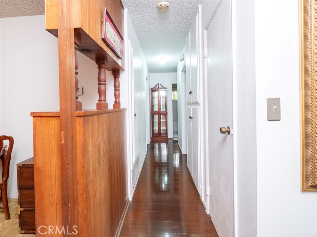 2996 Gladstone Street, Pomona CA: https://media.crmls.org/medias/881afe9b-97ea-4d82-931e-ef76881aef72.jpg