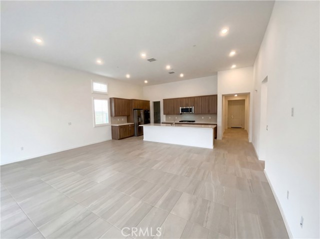 Detail Gallery Image 3 of 20 For 103 Mustang Ln, Palm Springs,  CA 92262 - 3 Beds | 3/1 Baths