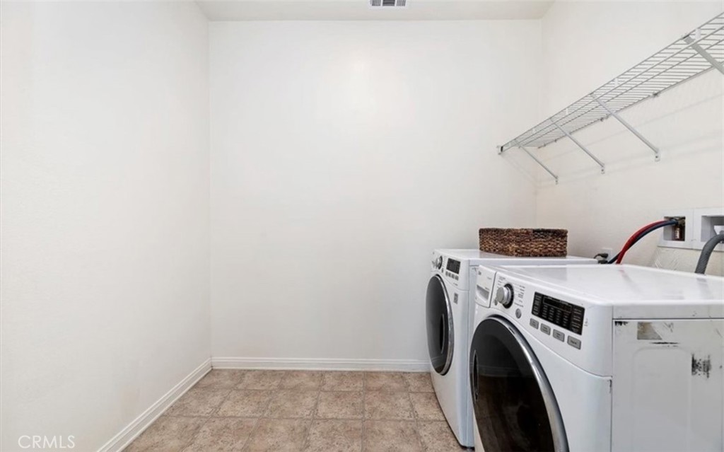 MLS #OC25080974 img 18