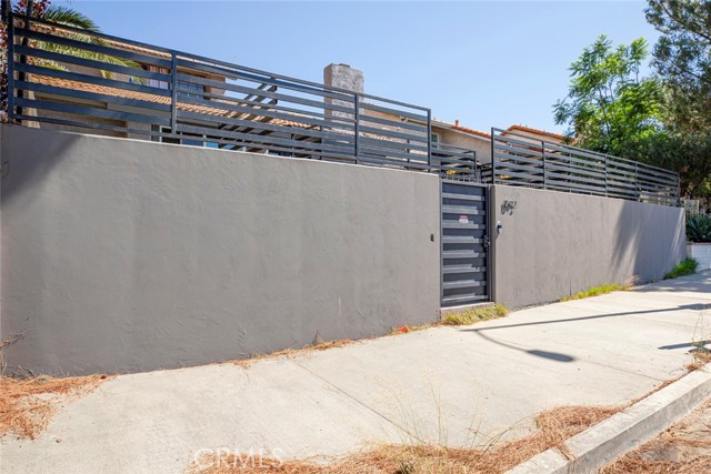 15921 Foothill Boulevard photo 3