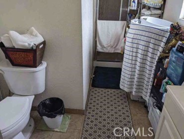 Detail Gallery Image 13 of 17 For 2211 S Fairview St, Santa Ana,  CA 92704 - – Beds | – Baths