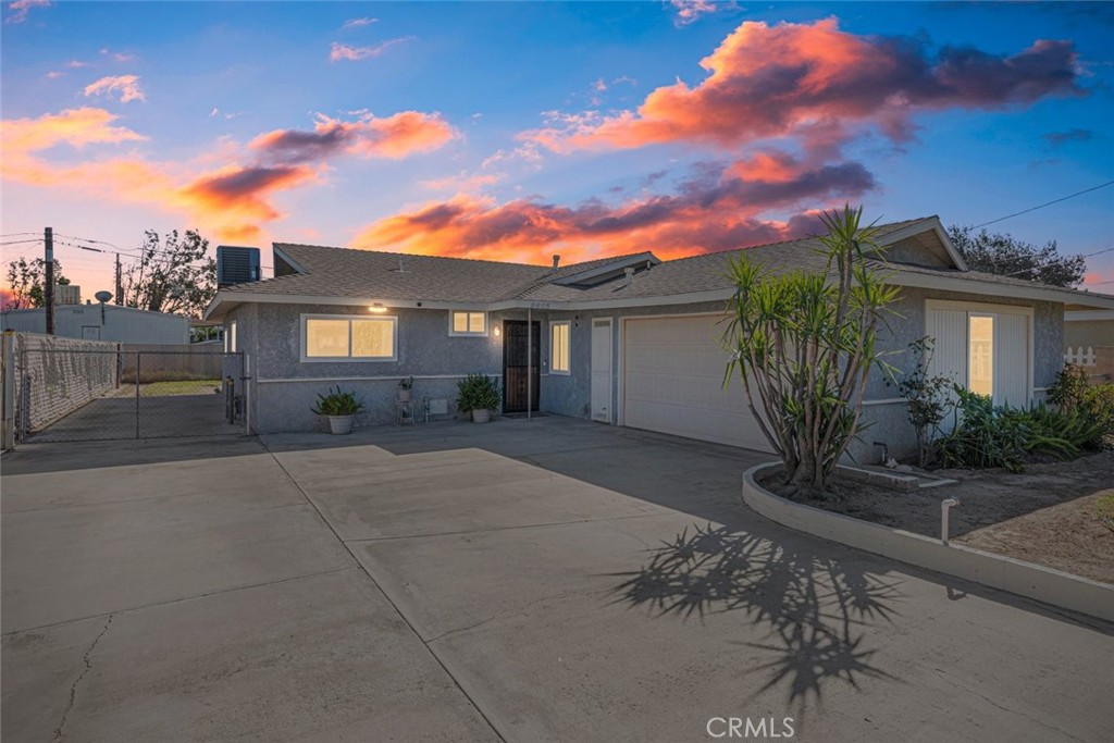 9885 Mission Boulevard