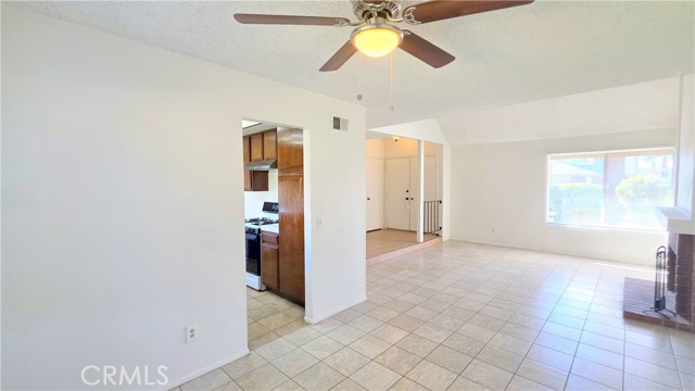 Detail Gallery Image 9 of 25 For 2731 S Cucamonga Ave, Ontario,  CA 91761 - 4 Beds | 2/1 Baths