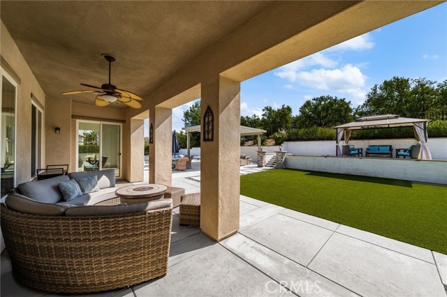 8067 Terraza Court, Riverside CA: https://media.crmls.org/medias/881dc5ed-f0df-4fd6-923e-e59c56732f62.jpg
