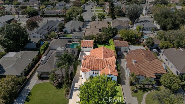 407 Daroca Avenue photo 28