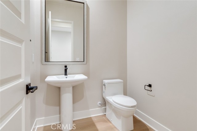 Detail Gallery Image 10 of 26 For 6548 Canyon Oaks Dr, Simi Valley,  CA 93063 - 4 Beds | 3/1 Baths