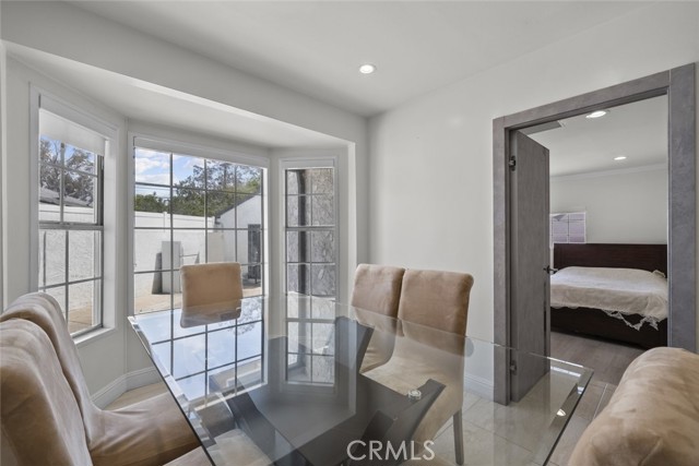 Detail Gallery Image 10 of 41 For 12628 Stagg St, North Hollywood,  CA 91605 - 4 Beds | 2 Baths