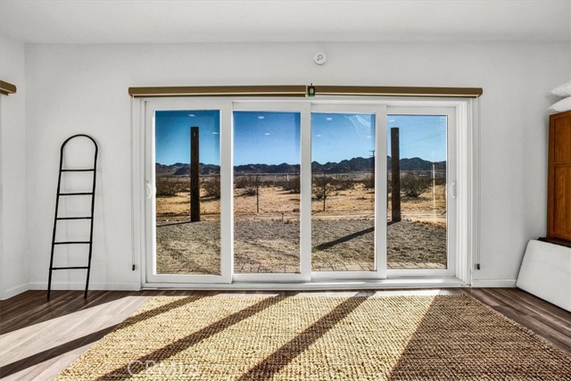 Detail Gallery Image 35 of 47 For 5737 Laferney, Joshua Tree,  CA 92252 - 2 Beds | 2 Baths