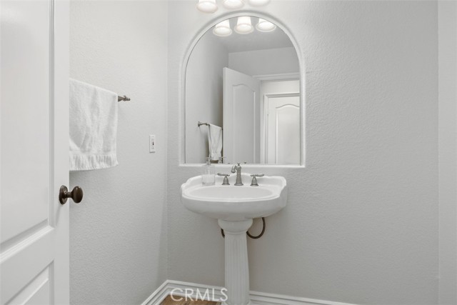 Detail Gallery Image 22 of 50 For 3219 Avenida La Cima, Carlsbad,  CA 92009 - 5 Beds | 4/1 Baths