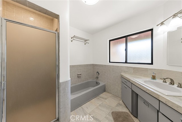 6 Woodland Lane, Arcadia CA: https://media.crmls.org/medias/8822a296-be65-407a-b570-fadd406e175f.jpg
