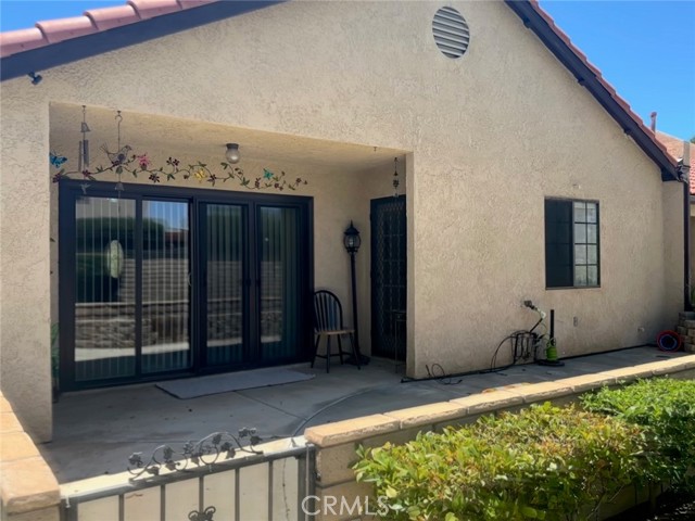 19080 Elm Drive, Apple Valley CA: https://media.crmls.org/medias/8822ac8e-60a2-4fe1-8bc6-2473e6e3f843.jpg