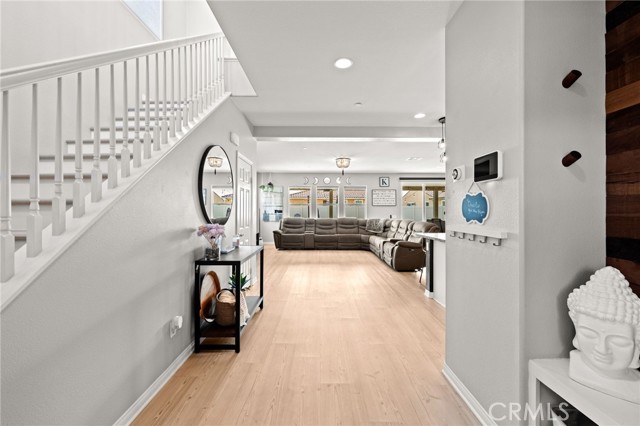 Detail Gallery Image 9 of 72 For 30305 Slate St, Murrieta,  CA 92563 - 5 Beds | 3 Baths