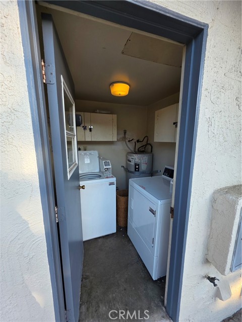 Detail Gallery Image 8 of 9 For 1211 Bryce, Ventura,  CA 93003 - 2 Beds | 1 Baths