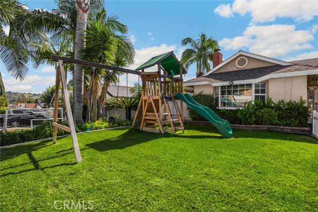 Detail Gallery Image 30 of 31 For 1002 Mariposa Dr, Brea,  CA 92821 - 4 Beds | 2 Baths