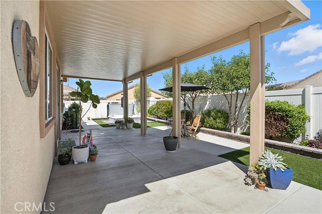 26686 Verdant Circle, Menifee CA: https://media.crmls.org/medias/8823f356-babc-48d8-b594-2219cf44fd1c.jpg