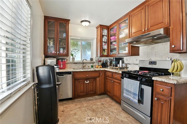 8507 Davista Drive, Whittier CA: https://media.crmls.org/medias/88244b81-f652-45c4-af03-51847f38e6c9.jpg
