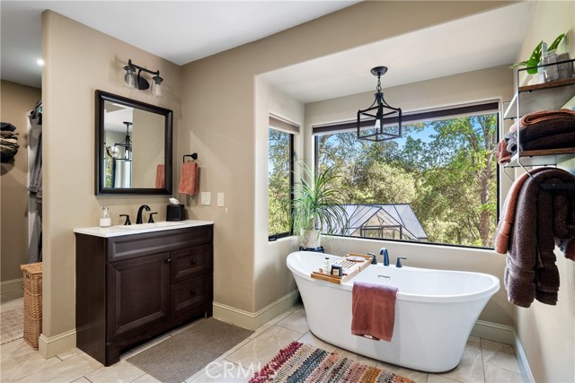 Detail Gallery Image 23 of 46 For 2180 San Fernando, Atascadero,  CA 93422 - 3 Beds | 3 Baths