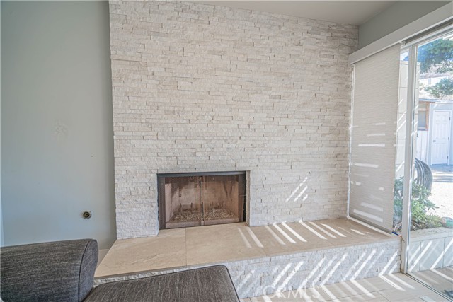 Detail Gallery Image 26 of 61 For 28816 Kenroy Ave, Canyon Country,  CA 91387 - 5 Beds | 3 Baths