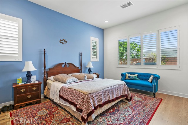 14432 Windfall Lane, Huntington Beach CA: https://media.crmls.org/medias/8825d8c7-90a9-4a91-99c1-6c62c885b3c2.jpg